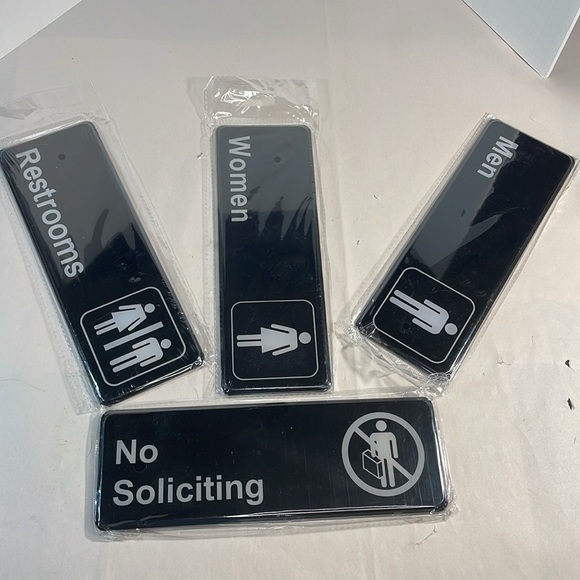 Lot of 4 Self-stick signs signage Restrooms, Men, Women, No Soliciting - Picture 2 of 7